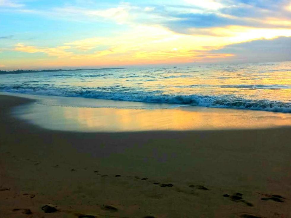 Sasagara Beach Villa تانجالي المظهر الخارجي الصورة