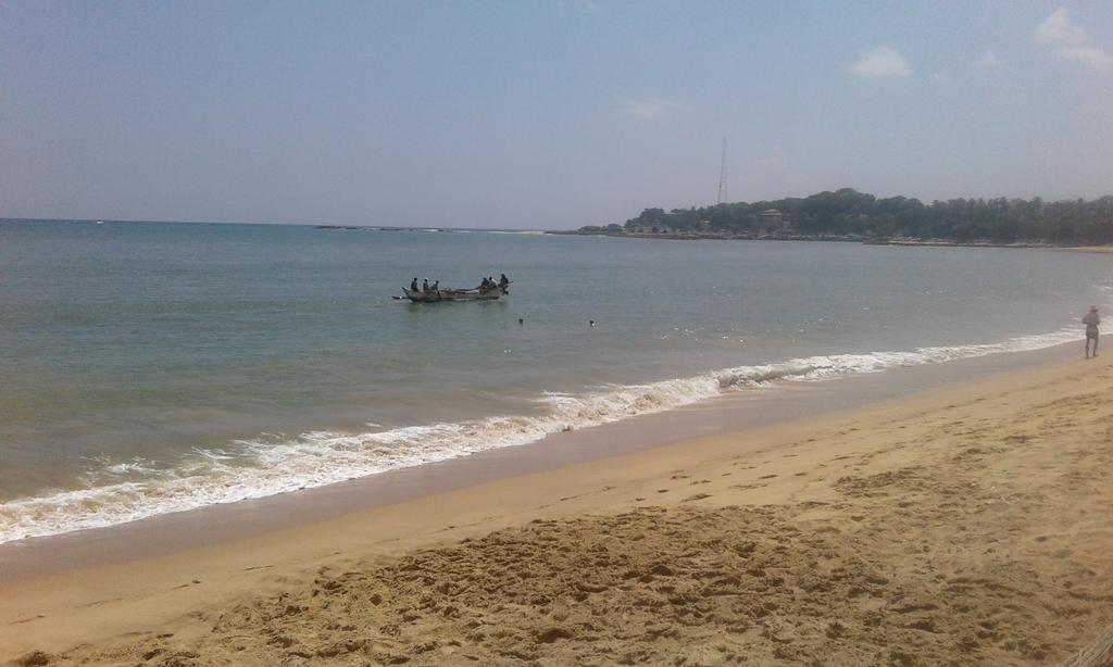 Sasagara Beach Villa تانجالي المظهر الخارجي الصورة